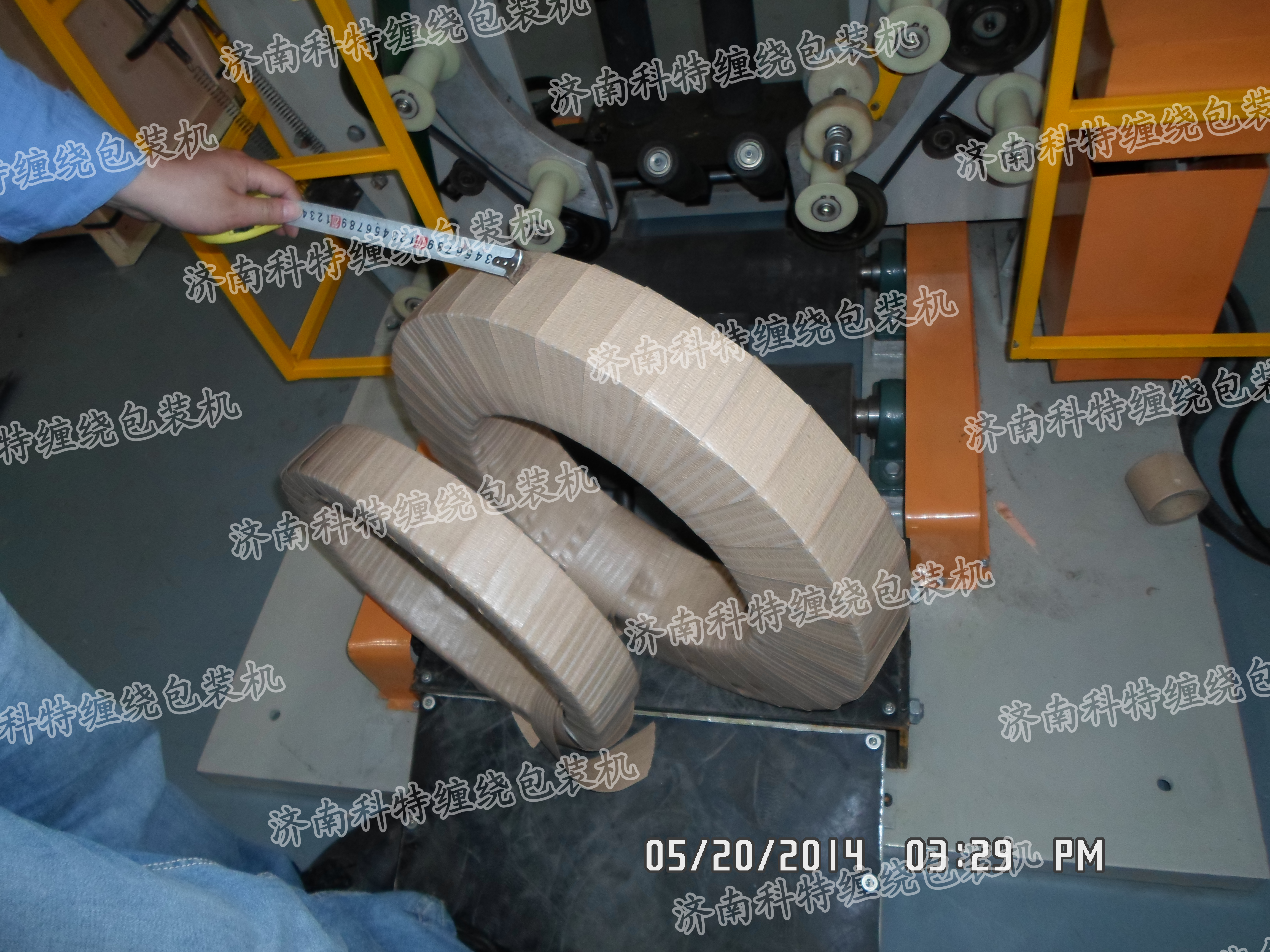 KTL-1000L立式環體鋼帶纏繞包裝機